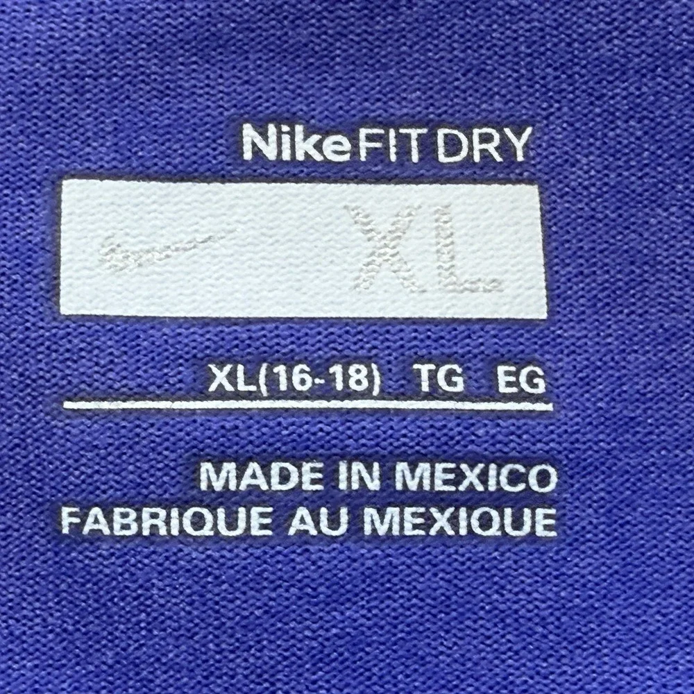 Nike Fit Dry T-Shirt Mens Size XL Purple Long Sleeve Crew Neck Loose Fit Workout